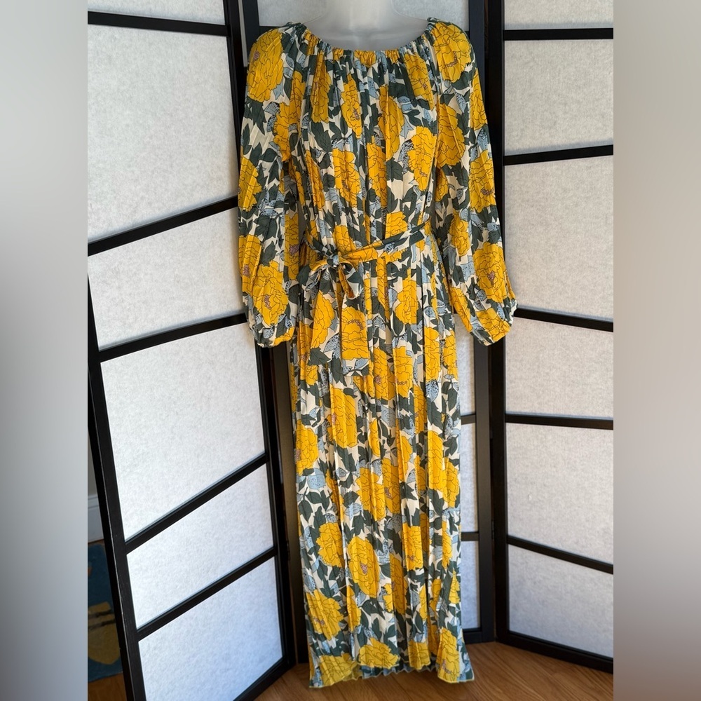 Beulah Style Accordion Pleated peasant style maxi dress.  Yellow & Green floral